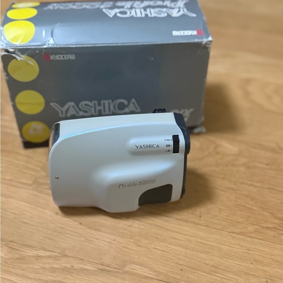 Yashica Profile 4000ix Panorama Camera w/ Original Box Vintage - Picture 2 of 9